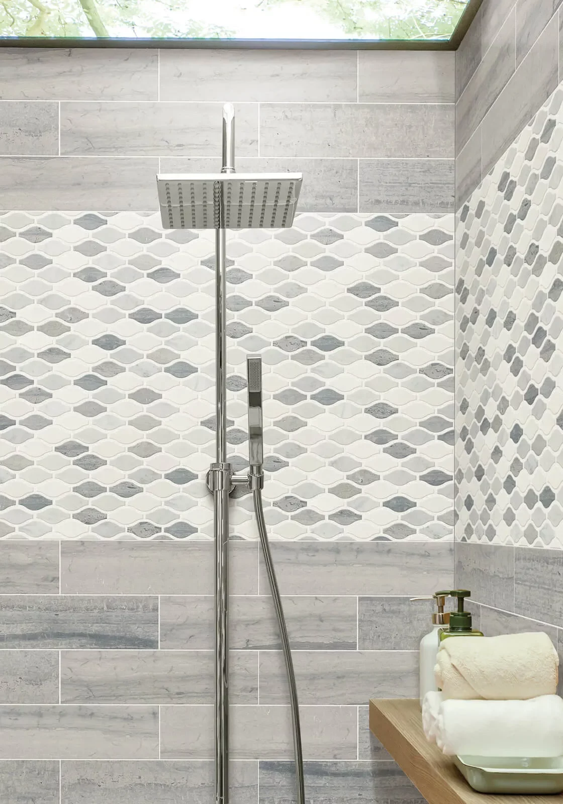 Chateau-4x16-CS21Z-00550-BlueGrigio-Ornament