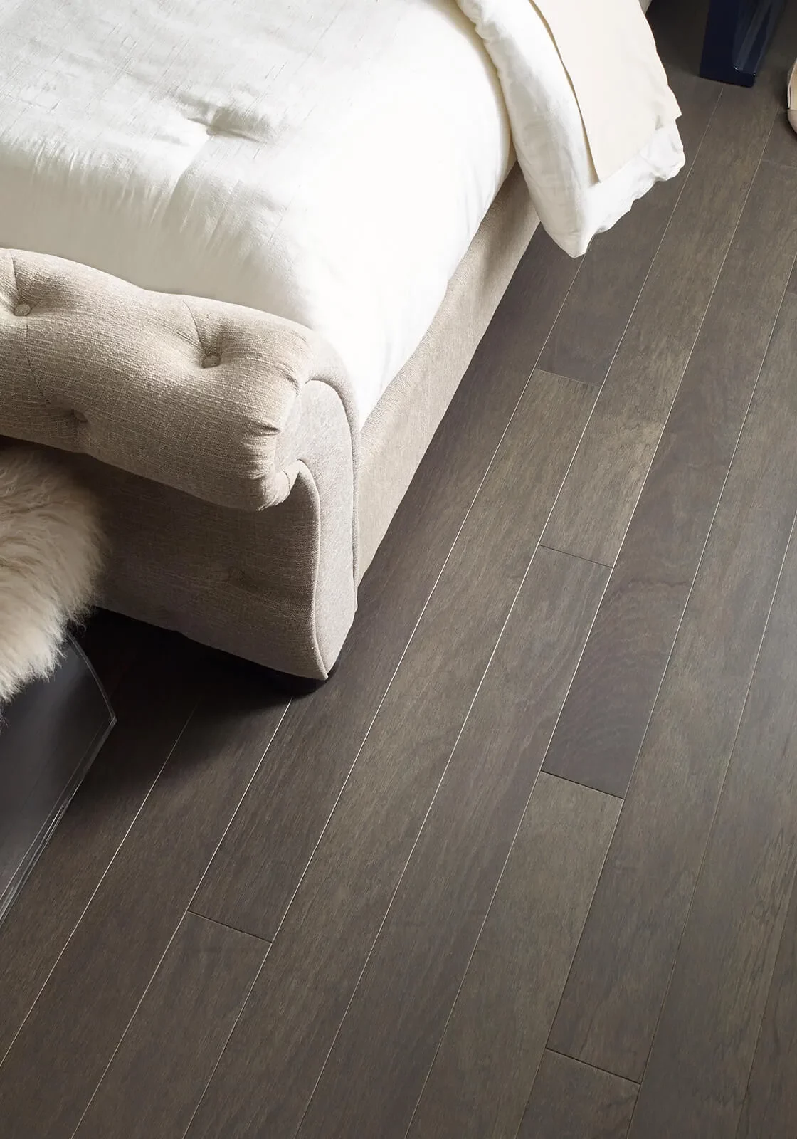 Northington-Smooth-2W747-05054-Greystone-Urban-Glamour-Wood-Detail-V